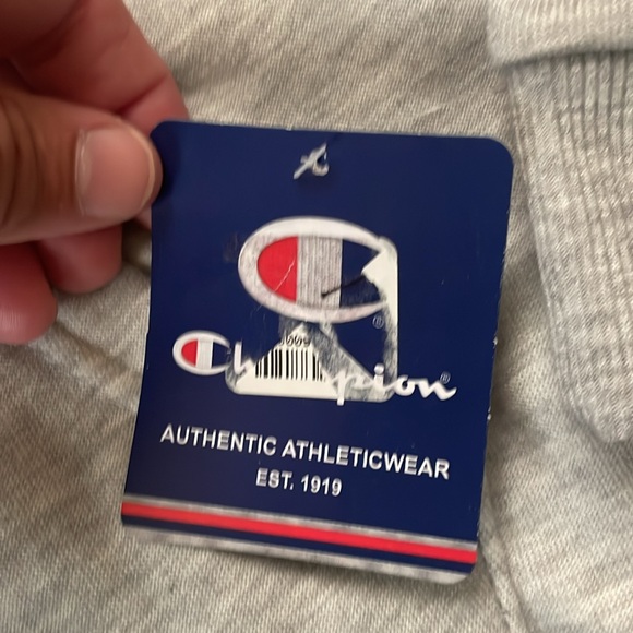 Women’s Champion Hooded Sweatshirt size Medium - Picture 13 of 13